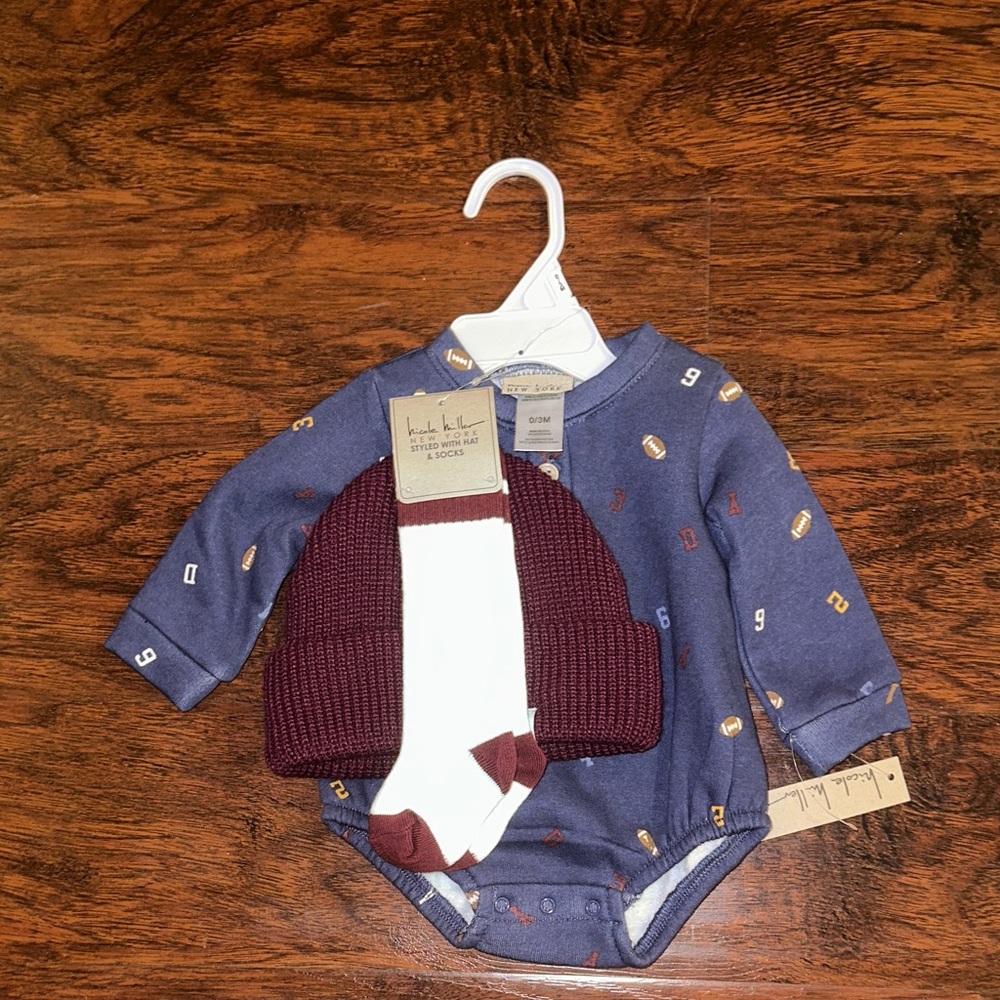 NWT Nicole Miller 3 Piece Blue and Burgundy Novelty Bodysuit Set (0-3 Months)